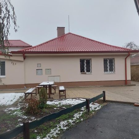 Penzion Tosa Klášterec nad Ohří Exterior foto